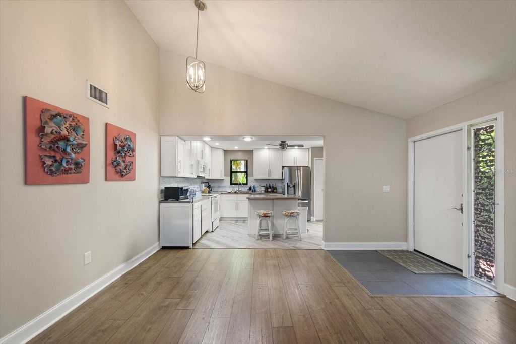 5400 34TH STREET W 15D, BRADENTON, FL 34210 — photo 4