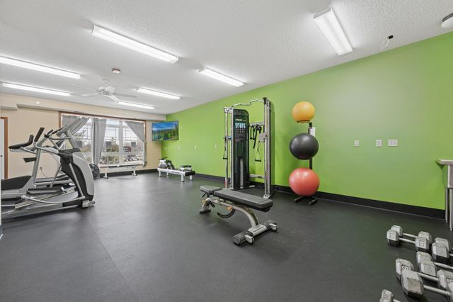 2530 E 34th Street 213, Minneapolis, MN 55406