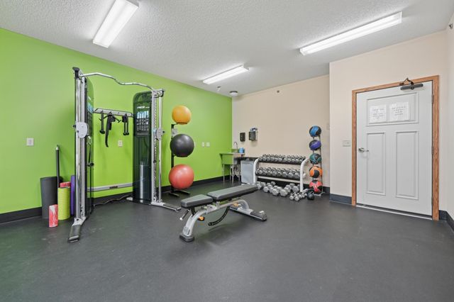 2530 E 34th Street 213, Minneapolis, MN 55406