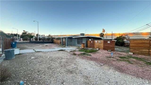 1601 Marlin Avenue, Las Vegas, NV 89101