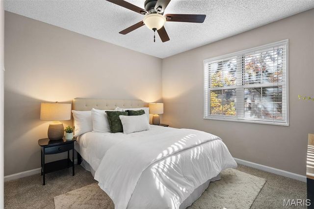 1530 Swallow Drive, Brentwood, MO 63144