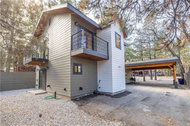 259 Victoria, Sugarloaf, CA 92386