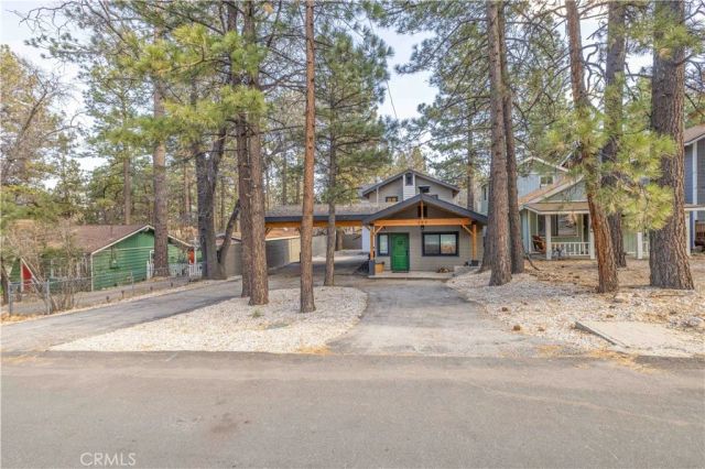 259 Victoria, Sugarloaf, CA 92386