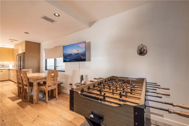 259 Victoria, Sugarloaf, CA 92386