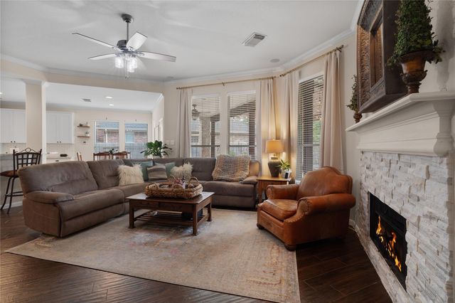 2311 Chasebrook Trail Trail W, Kingwood, TX 77345