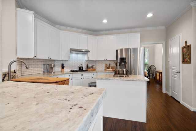 2311 Chasebrook Trail Trail W, Kingwood, TX 77345