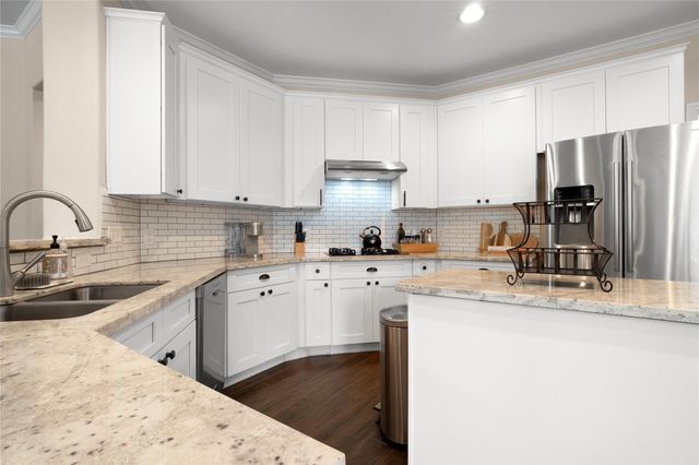 2311 Chasebrook Trail Trail W, Kingwood, TX 77345