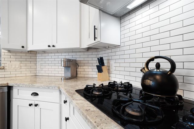 2311 Chasebrook Trail Trail W, Kingwood, TX 77345