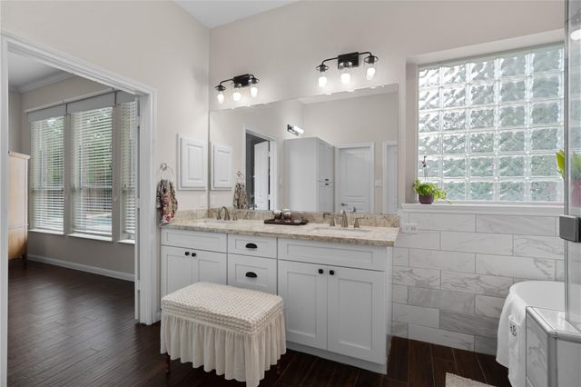 2311 Chasebrook Trail Trail W, Kingwood, TX 77345