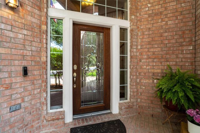 2311 Chasebrook Trail Trail W, Kingwood, TX 77345