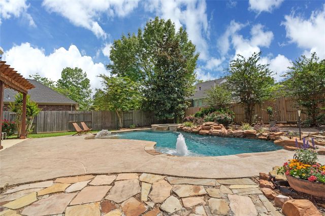 2311 Chasebrook Trail Trail W, Kingwood, TX 77345