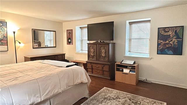 460 Woodland Hills Drive, Churchill Boro, PA 15235