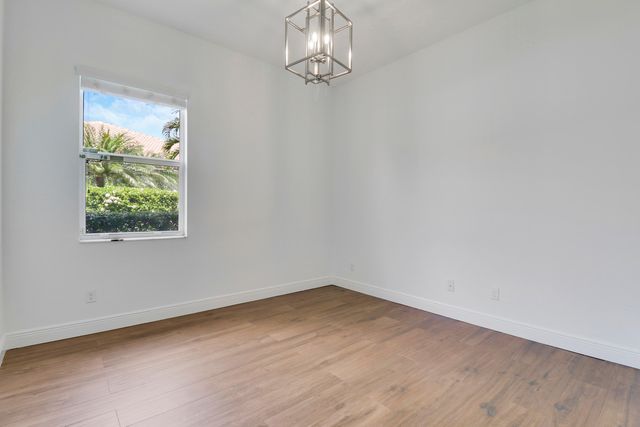 119 Steeple Circle, Jupiter, FL 33458