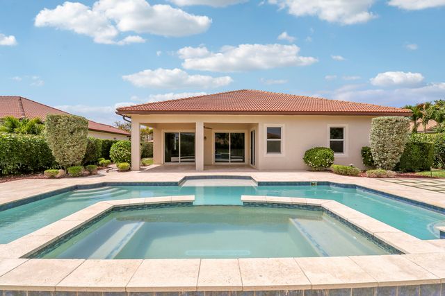 119 Steeple Circle, Jupiter, FL 33458