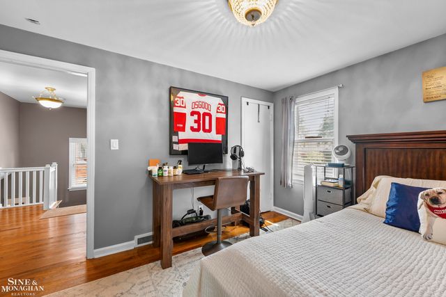 433 Maison Road, Grosse Pointe Farms, MI 48236