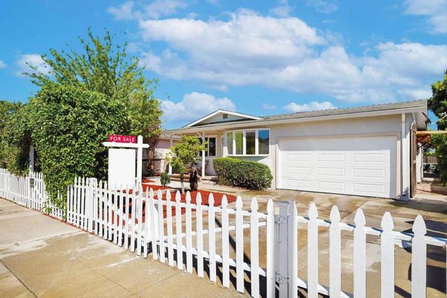 714 Santa Rosa Street, Sunnyvale, CA 94085
