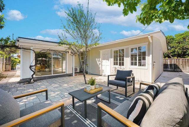 714 Santa Rosa Street, Sunnyvale, CA 94085