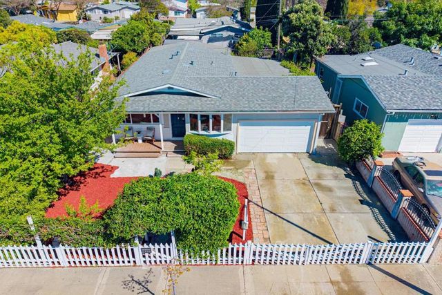 714 Santa Rosa Street, Sunnyvale, CA 94085