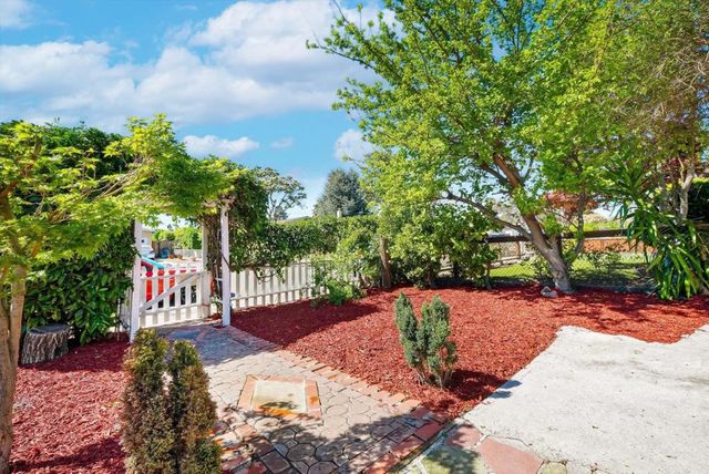 714 Santa Rosa Street, Sunnyvale, CA 94085