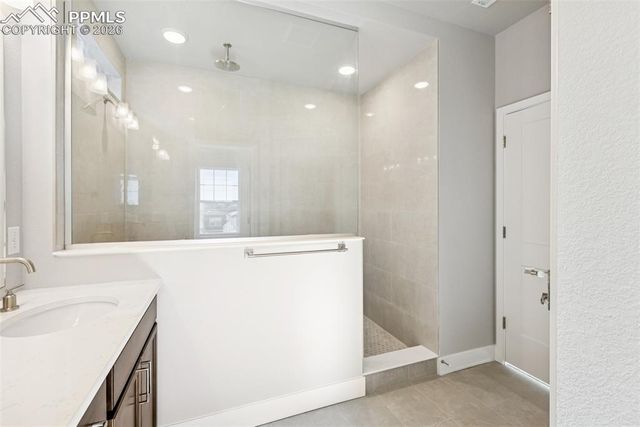 4454 Peak Crest View, Colorado Springs, CO 80918