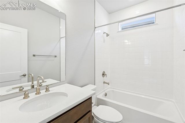 4454 Peak Crest View, Colorado Springs, CO 80918