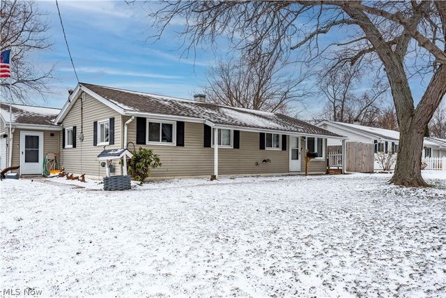 6040 Reynolds Road, Mentor On The Lake, OH 44060