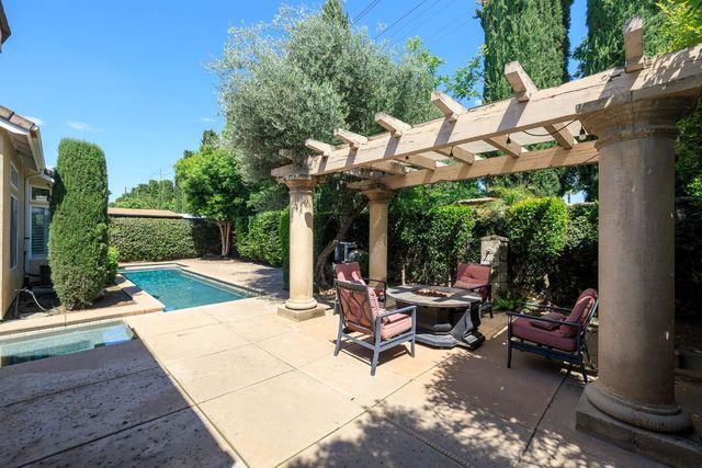 4621 Via Fiori, Modesto, CA 95357
