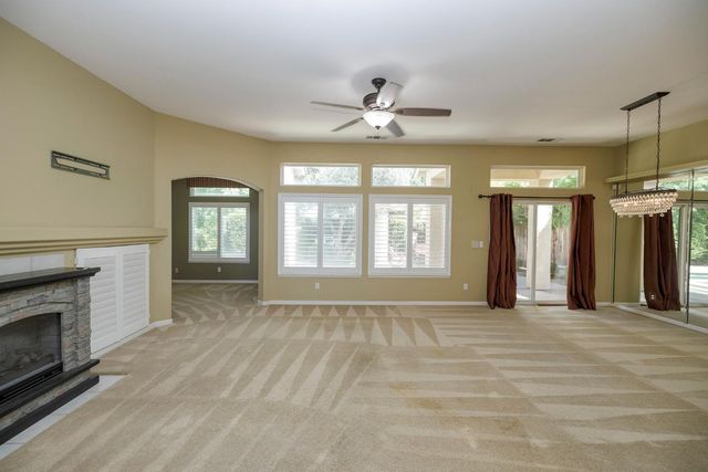 4621 Via Fiori, Modesto, CA 95357