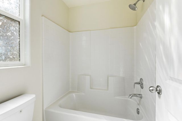 115 Capstone Way S, Madera, CA 93636