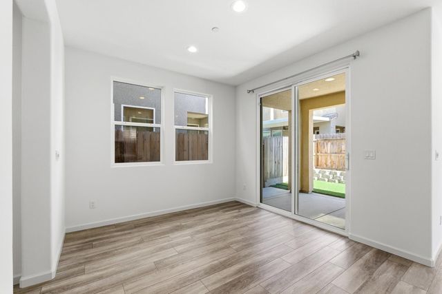 115 Capstone Way S, Madera, CA 93636