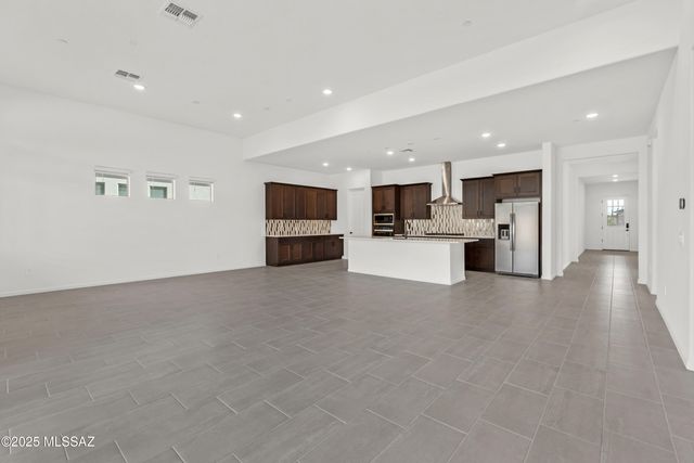 14733 N Blue Juniper Lane, Marana, AZ 85658