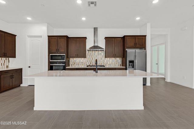 14733 N Blue Juniper Lane, Marana, AZ 85658