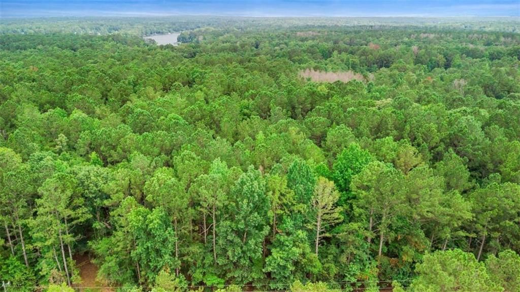 140 B Lakeshore Drive, Eatonton, GA 31024