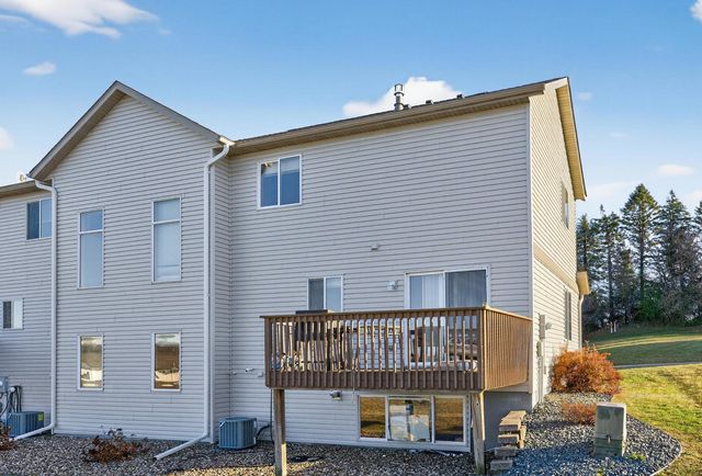 748 Baylee Place SW, Pine Island, MN 55963