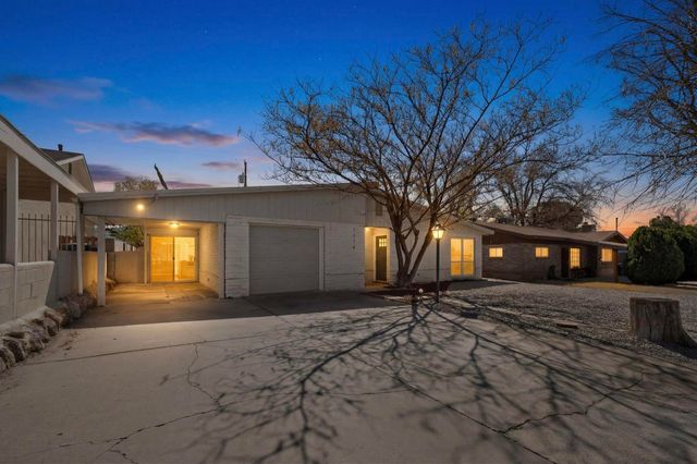 1114 Elizabeth Street NE, Albuquerque, NM 87112