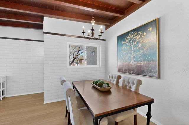 1114 Elizabeth Street NE, Albuquerque, NM 87112