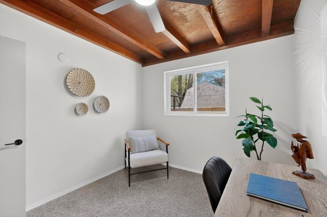 1114 Elizabeth Street NE, Albuquerque, NM 87112