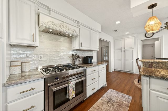 1405 Sun Valley Drive, Garland, TX 75043