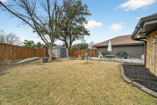1405 Sun Valley Drive, Garland, TX 75043
