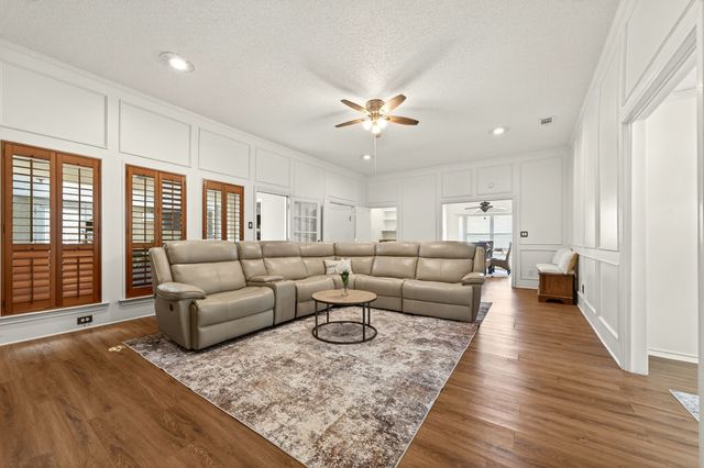 1405 Sun Valley Drive, Garland, TX 75043