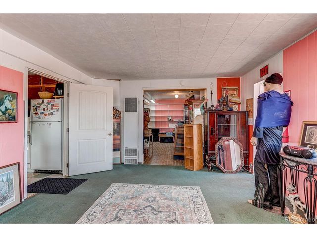 75 N Market St, Keenesburg, CO 80643