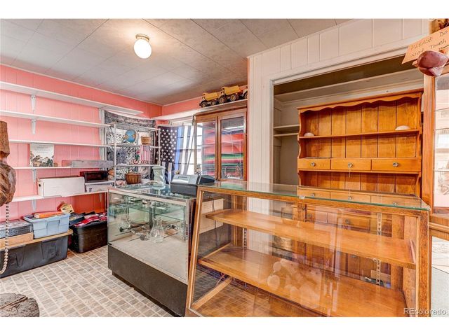 75 N Market St, Keenesburg, CO 80643