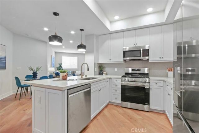 927 Deep Valley Drive 102, Rolling Hills Estates, CA 90274