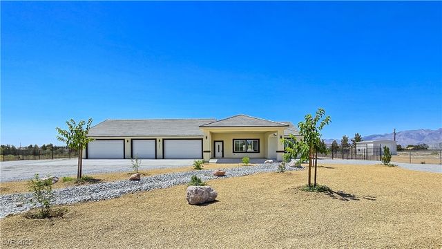 1351 Huckleberry Street, Pahrump, NV 89048