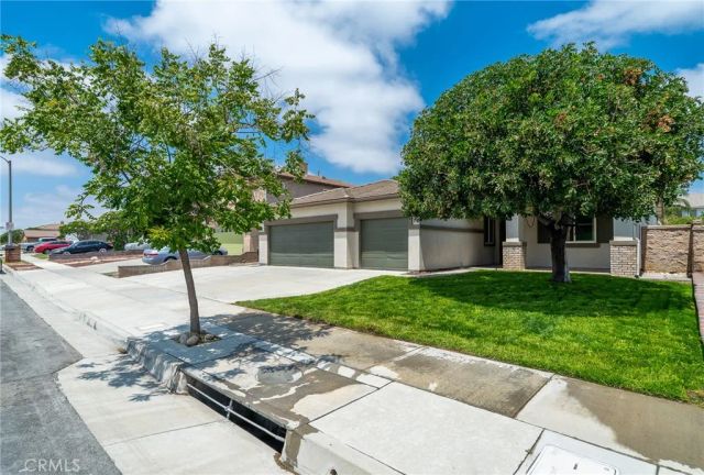 3141 Thoroughbred, Ontario, CA 91761