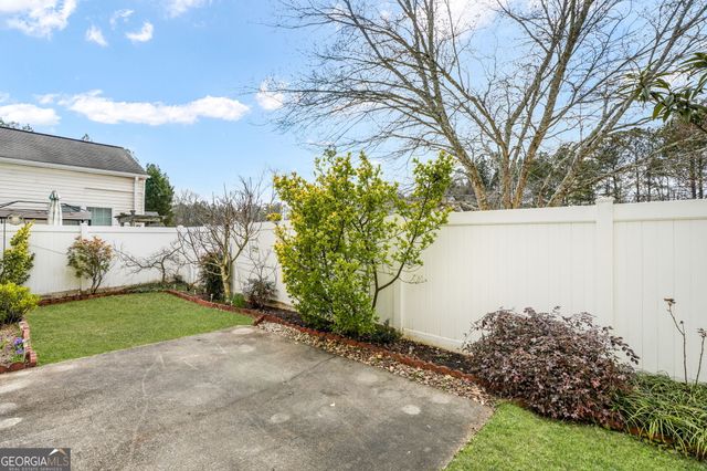 562 Windcroft Circle NW, Acworth, GA 30101