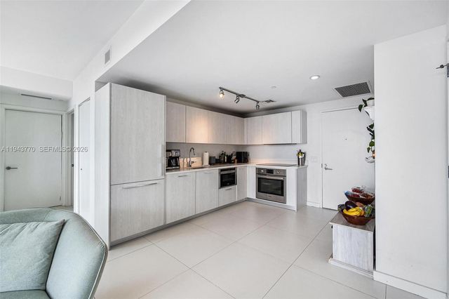 501 NE 31st St 3009, Miami, FL 33137