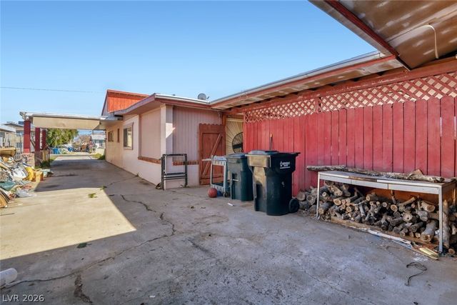 2031 Crawford Street, North Las Vegas, NV 89030
