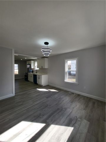 58 Alexander Street, Providence, RI 02907