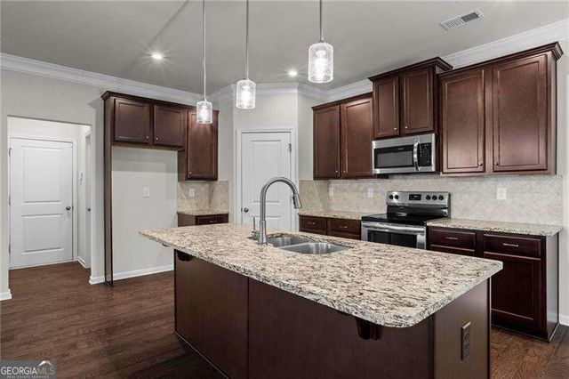 4560 Grenadine Circle, Acworth, GA 30101